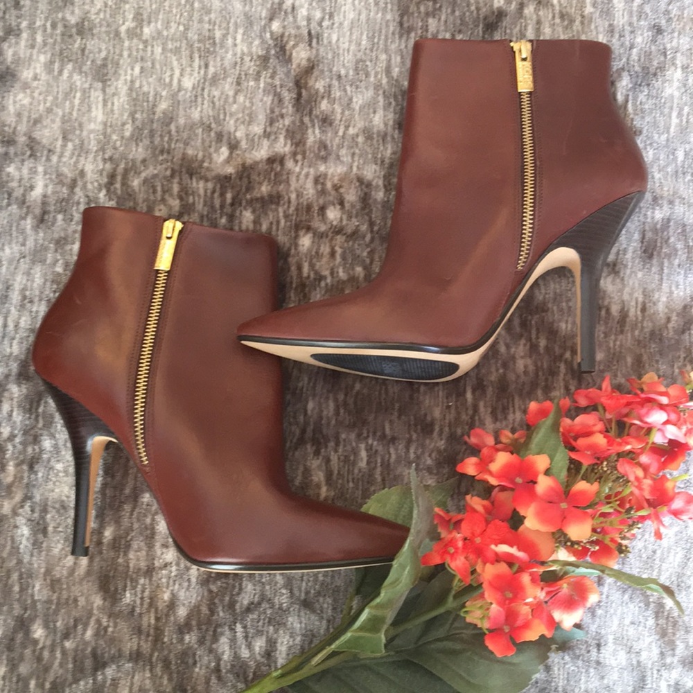 MICHAEL KORS Heel Bootie